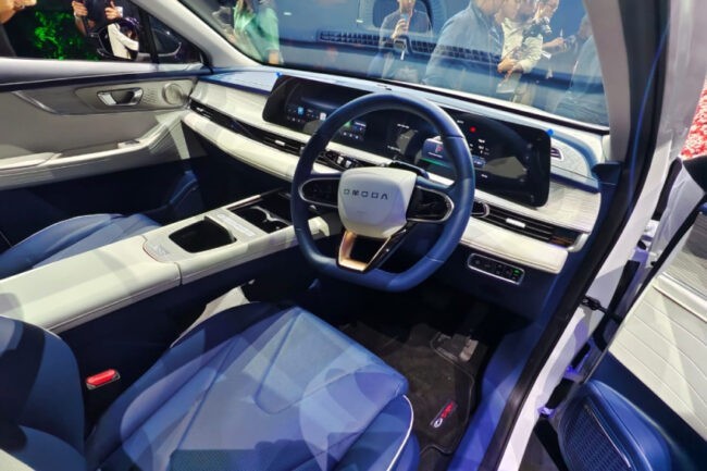 Chery Omoda E5 interior