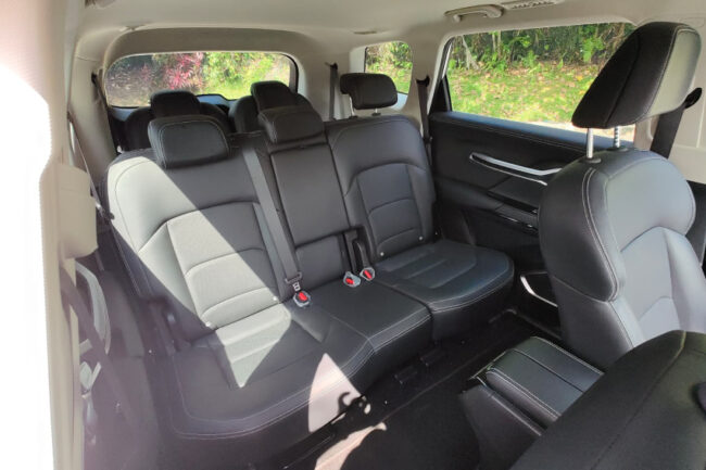 Proton X90 seats Premium