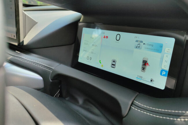 Proton X90 LCD meter cluster
