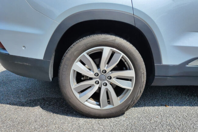 Proton X90 tyres