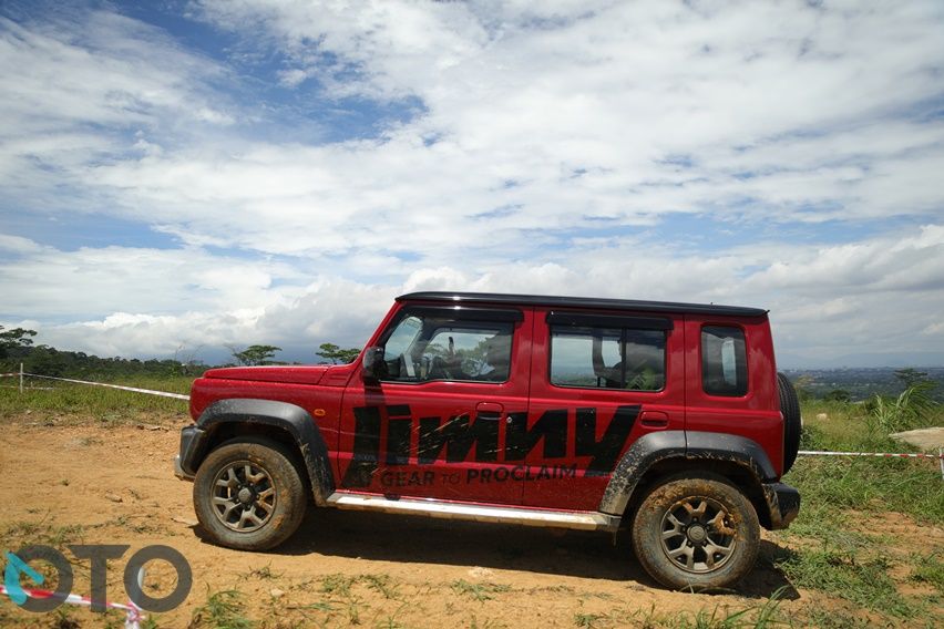 Suzuki Jimny 5 door off-road