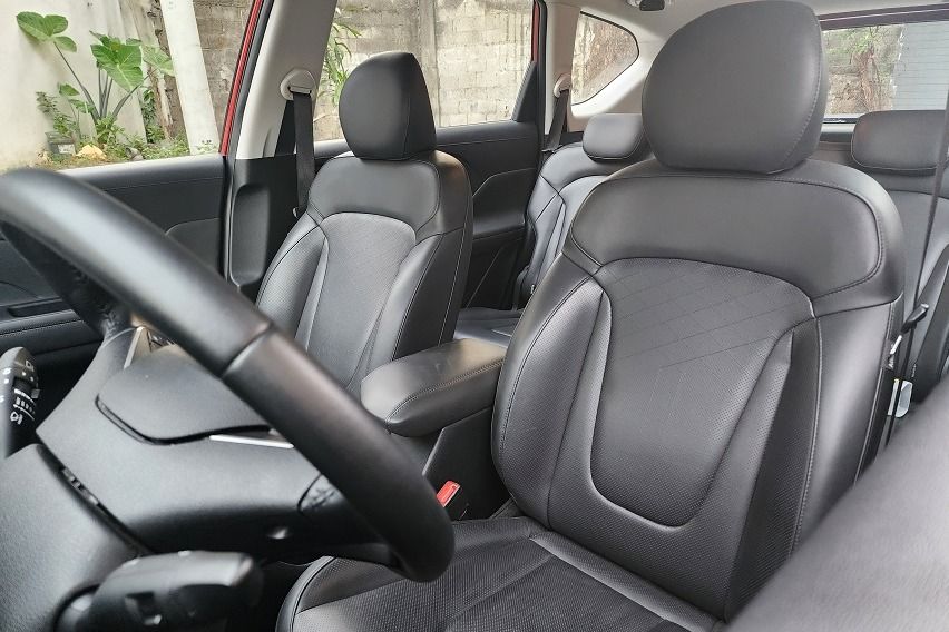 Hyundai Stargazer GLS Premium