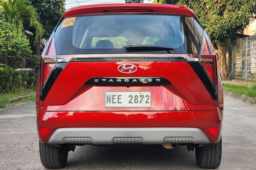 Hyundai Stargazer GLS Premium