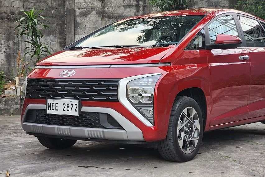 Hyundai Stargazer GLS Premium