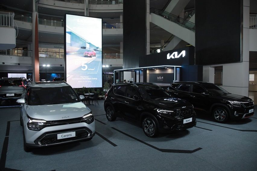 pameran Kia