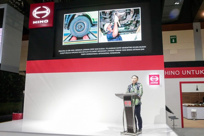 Hino di GIICOMVEC 2024