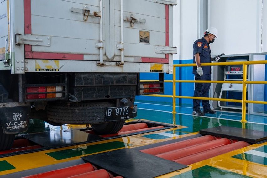 Fasilitas uji KIR Hino