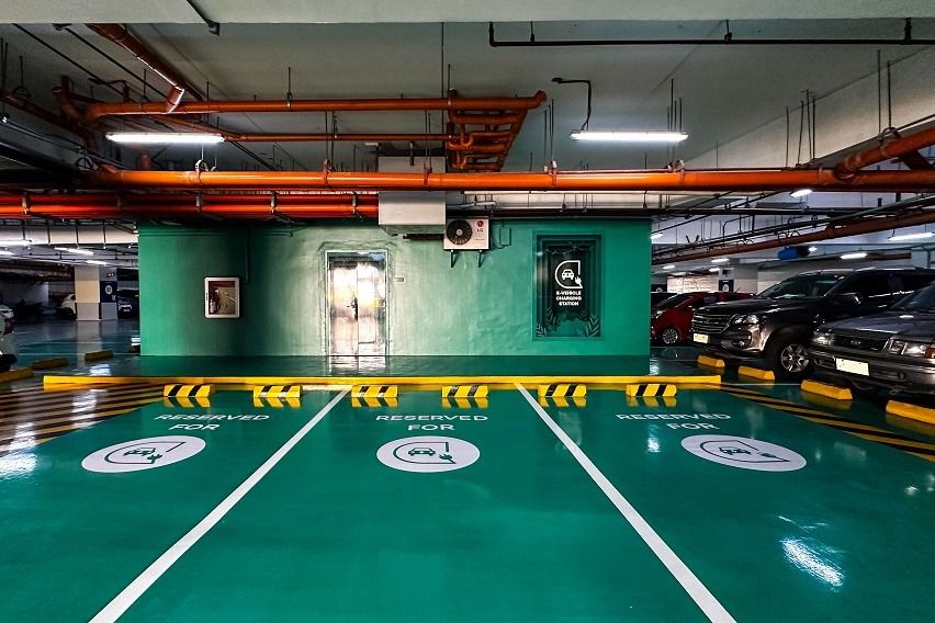 Araneta City EV charging stations