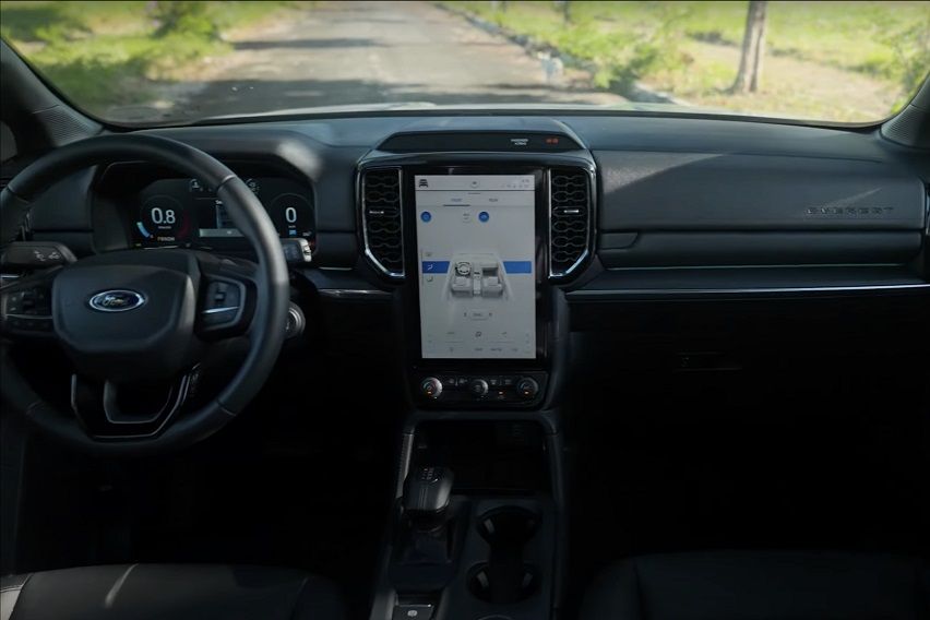 Ford Everest from Jirehl Kent Flores 3