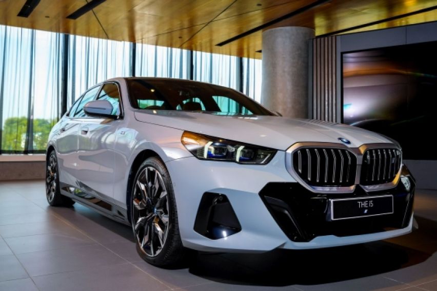 2024 BMW i5 eDrive40