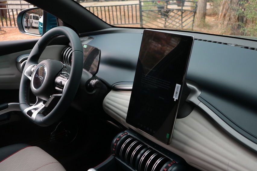 BYD Atto 3 interior by Juan Paulo Papa 3