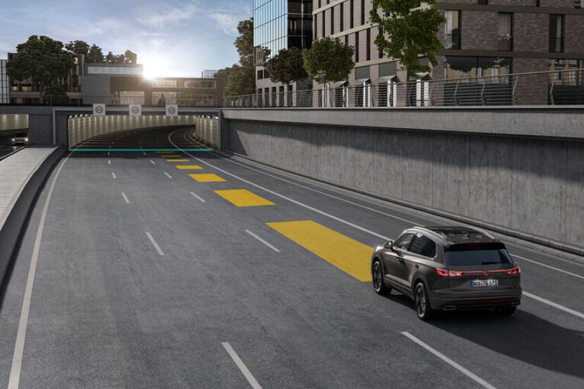 all-new VW Touareg R-Line 