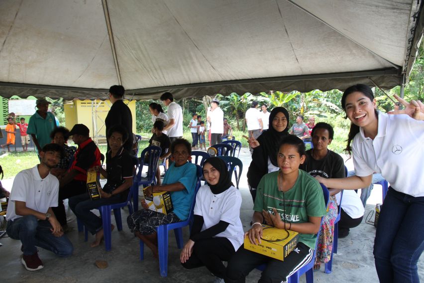 Mercedes-Benz Malaysia supports Orang Asli communities