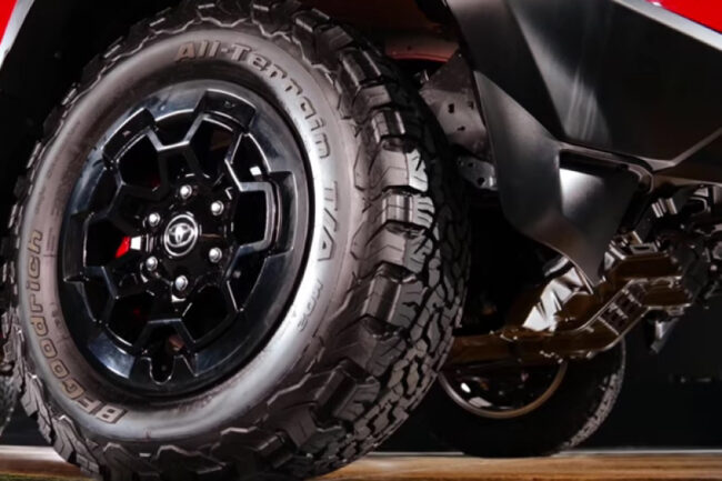 Hilux GR Sport Wide Tread