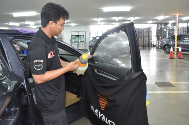 Proton CEO tinting service