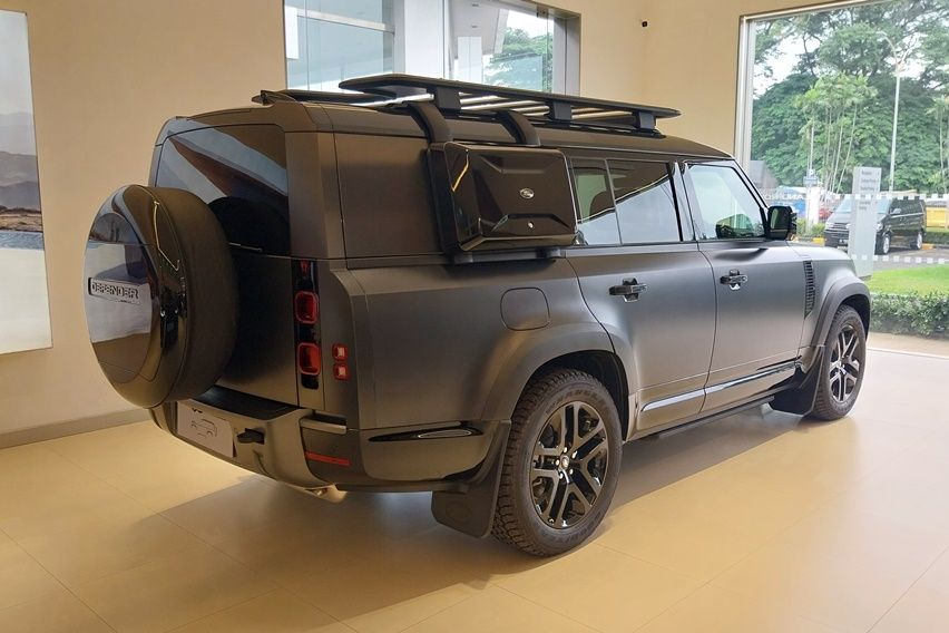 Defender 130 Outbond