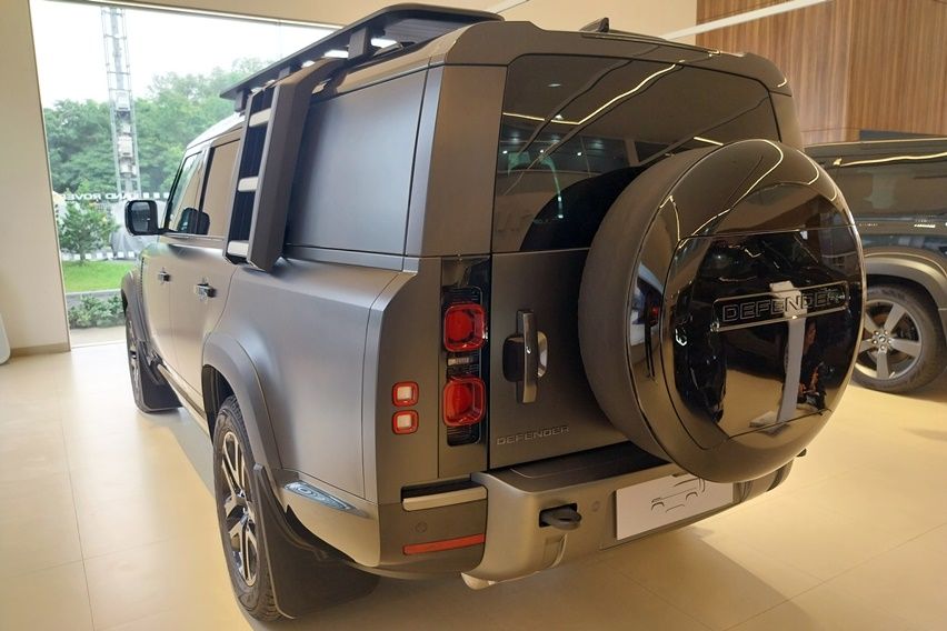 Defender 130 Outbond