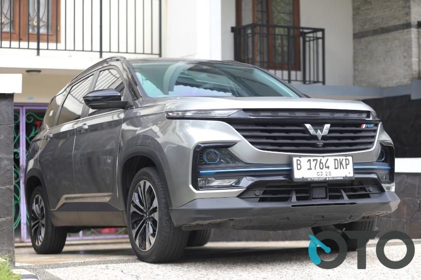 Wuling Almaz RS Hybrid