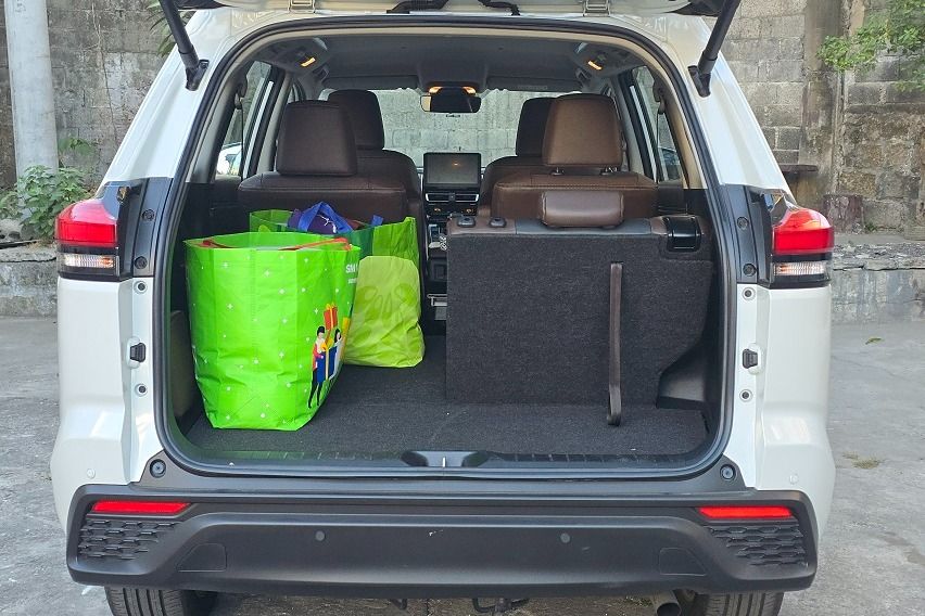 Toyota Zenix Q Hybrid