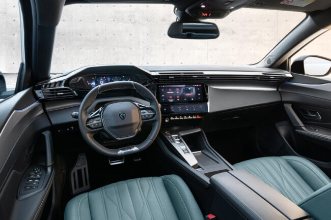 Peugeot 408 Malaysia