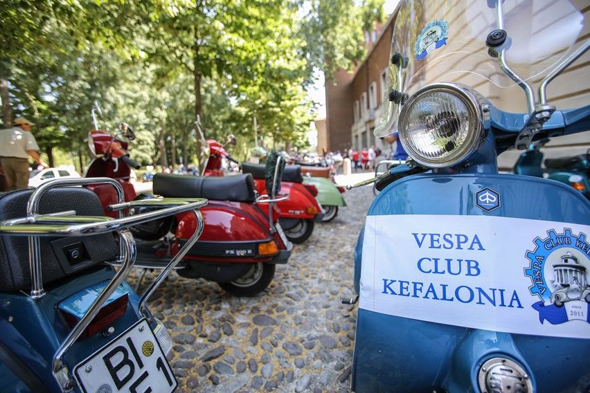 Vespa World Days 2024