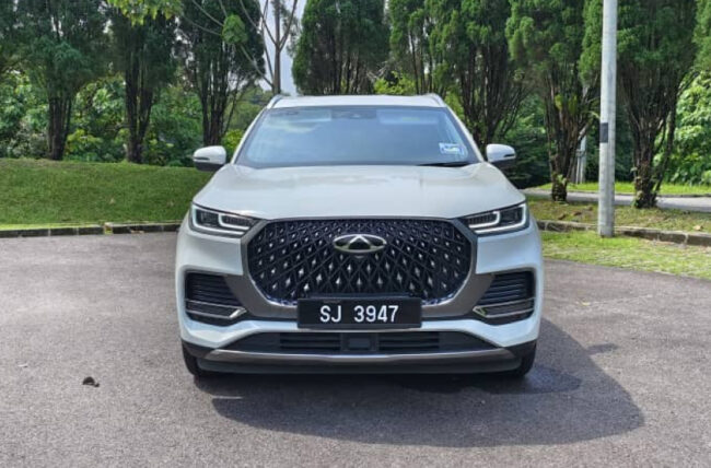 Chery Tiggo 8 Pro front end