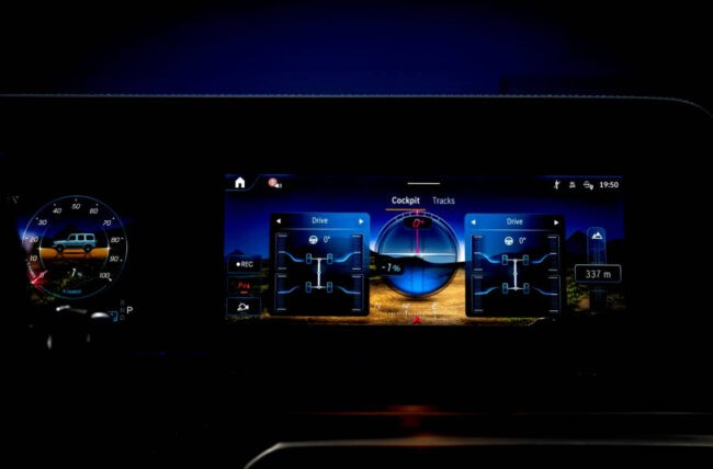 G-Class employs torque vectoring to create virtual differential locks