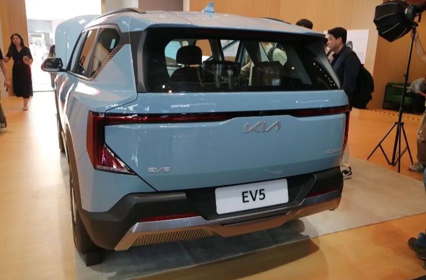 Kia EV5