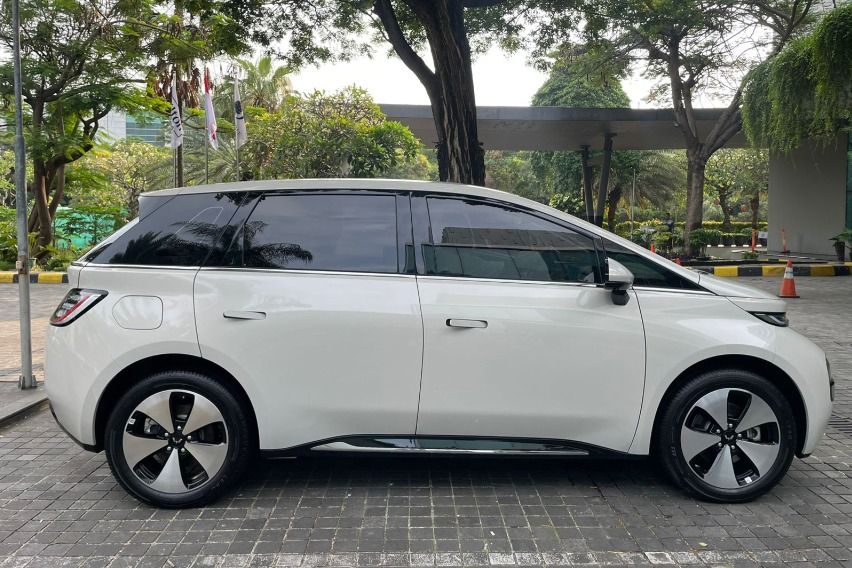 Wuling Cloud EV