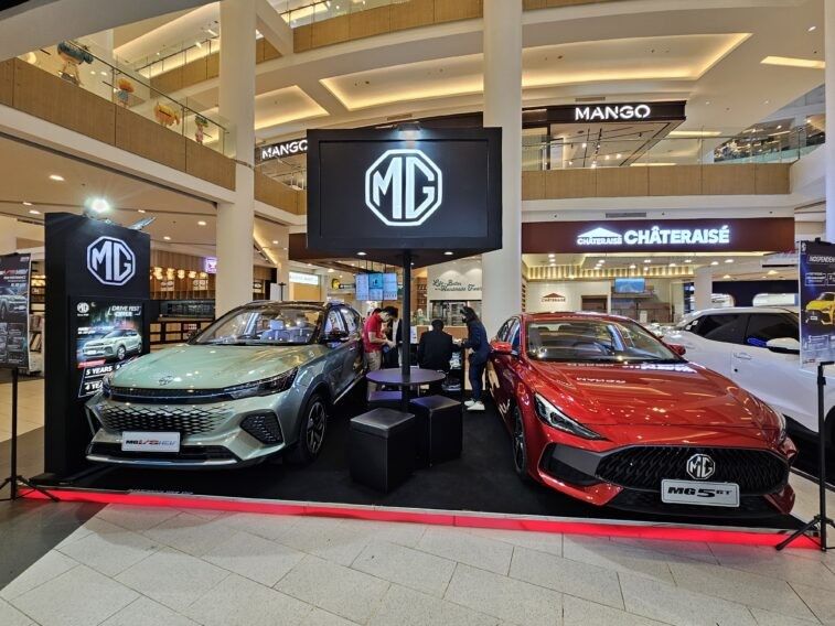 MG Motor Indonesia dan OTO Mall Exhibition Sambangi Gandaria City
