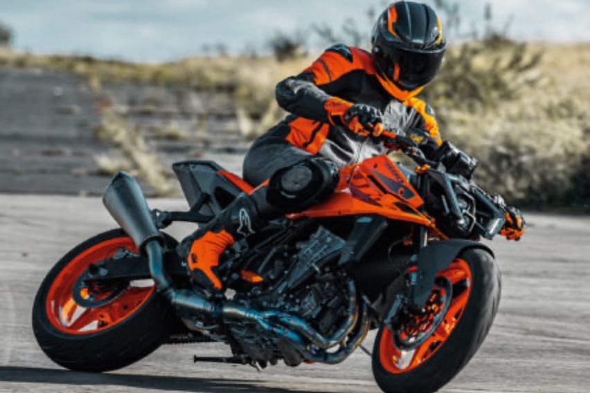 2024 KTM 990 Duke