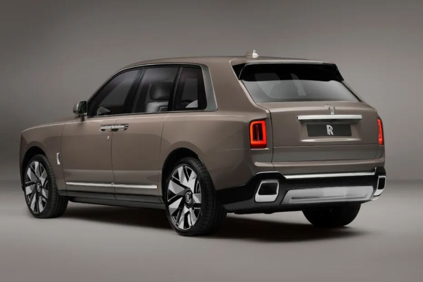 เผย Rolls Royce Cullinan รุ่นปรัมโฉมใหม่