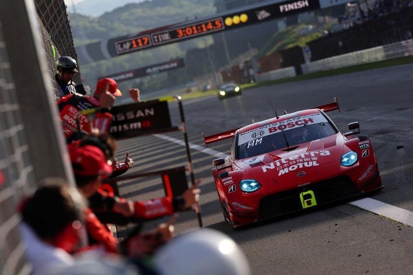 Nissan Z Nismo takes 1st GT500 class win at Fuji Speedway