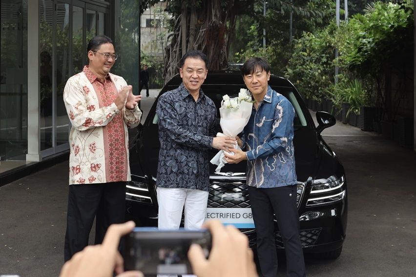 Genesin G80 Electrified buat coach Shin Tae-yong