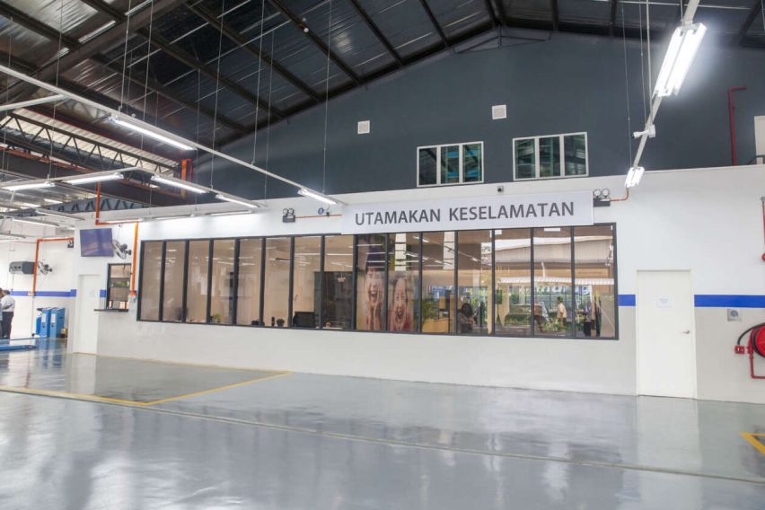 Proton EON Banting 3S Centre