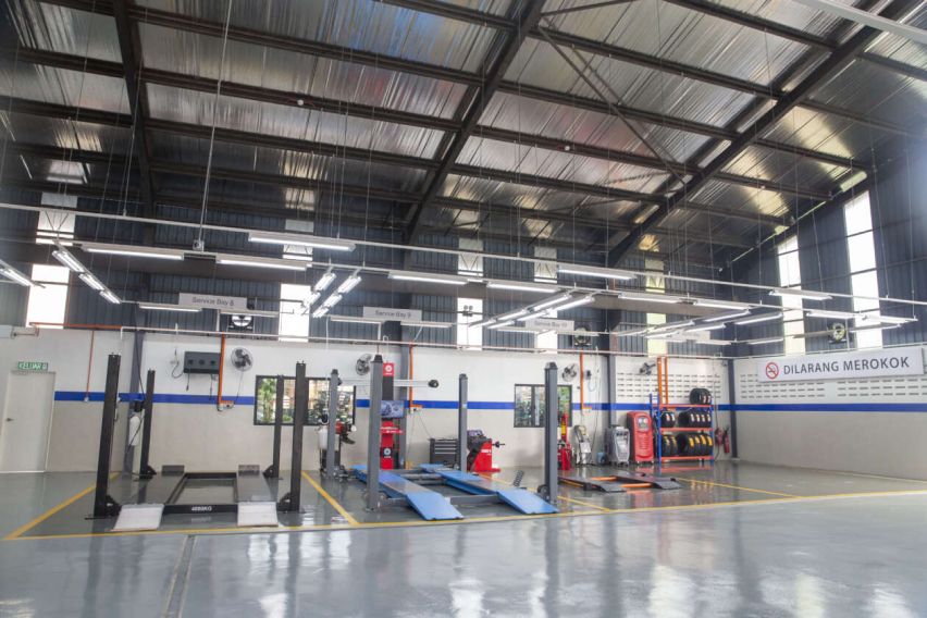 Proton EON Banting 3S Centre