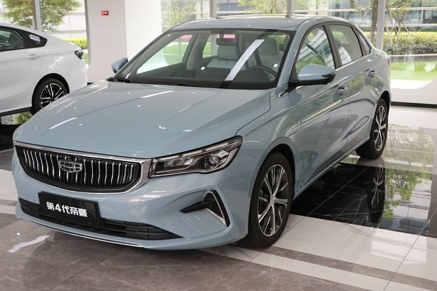 Fourth Generation Emgrand Sedan by Juan Paulo Papa