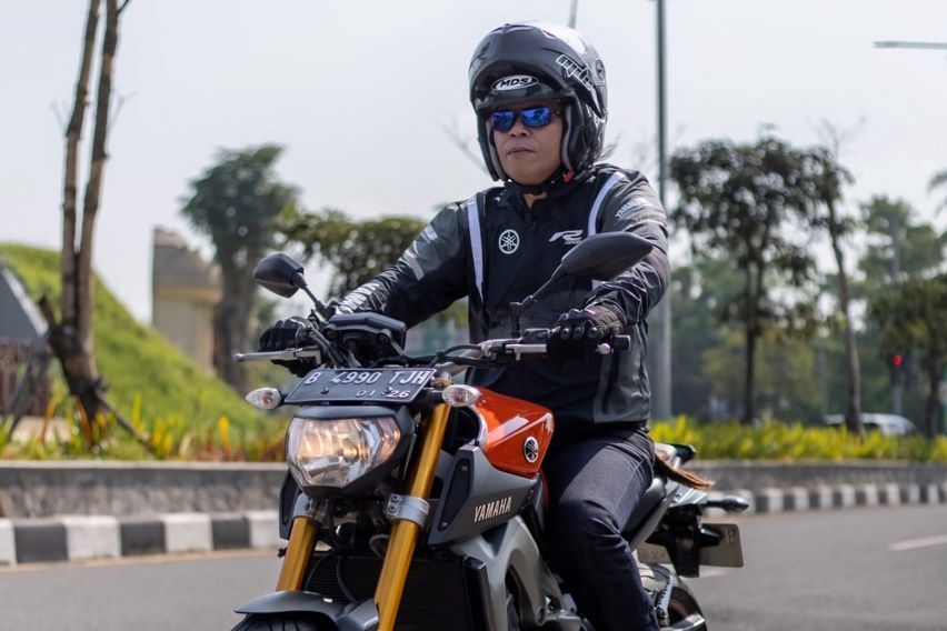 Biker Indonesia Solo Riding ke Berlin Pakai Yamaha MT-09 Bawa Misi Perdamaian