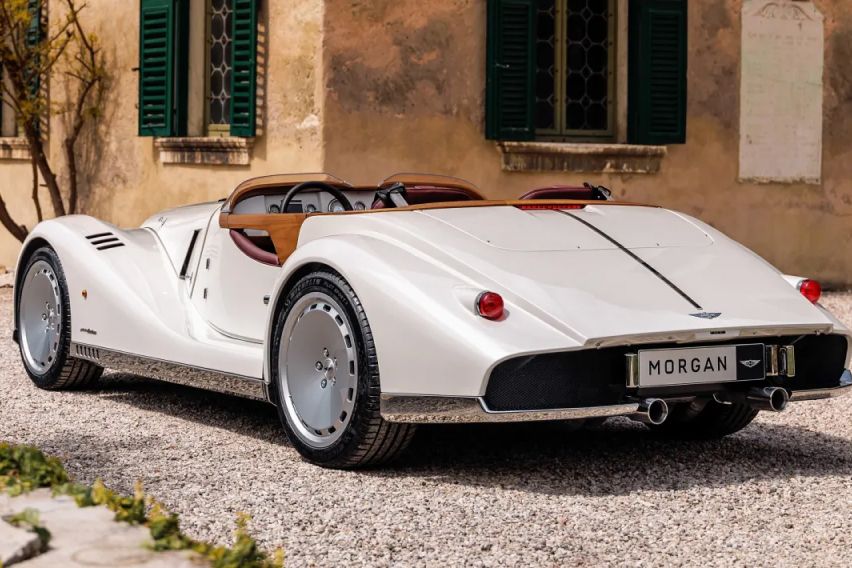 Pininfarina & Morgan เผย Midsummer speedster ผลิตเพียง 50 คันเท่านั้น
