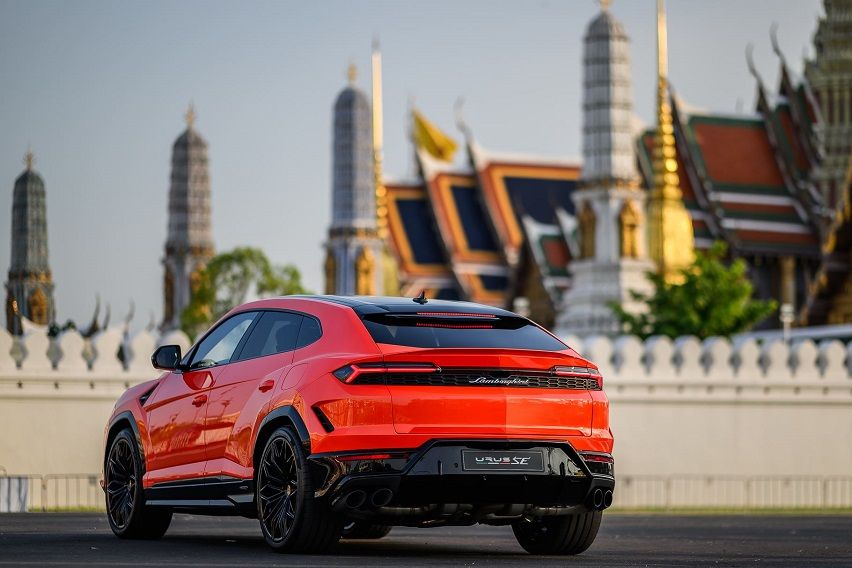 Lamborghini Urus SE Thailand from Lamborghini 3