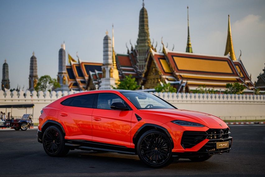 Lamborghini Urus SE Thailand from Lamborghini 2