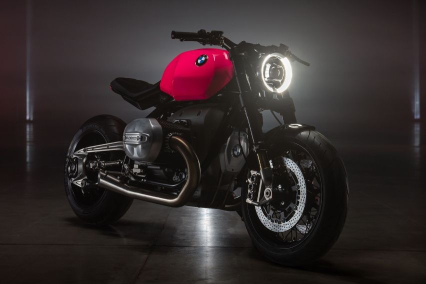 BMW R20 front quarter view