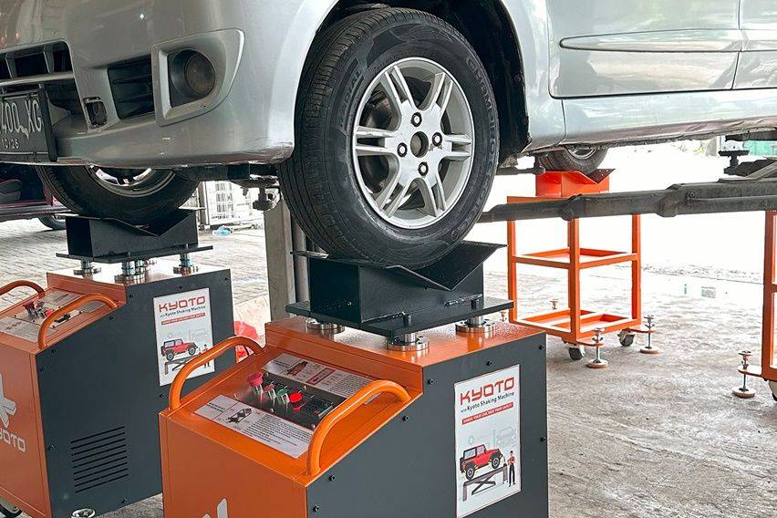 Alat Canggih Cek Kaki-kaki Mobil Kyoto Shaking Machine Makin Menjamur Alat Canggih Cek Kaki-kaki Mobil Kyoto Shaking Machine Makin Menjamur