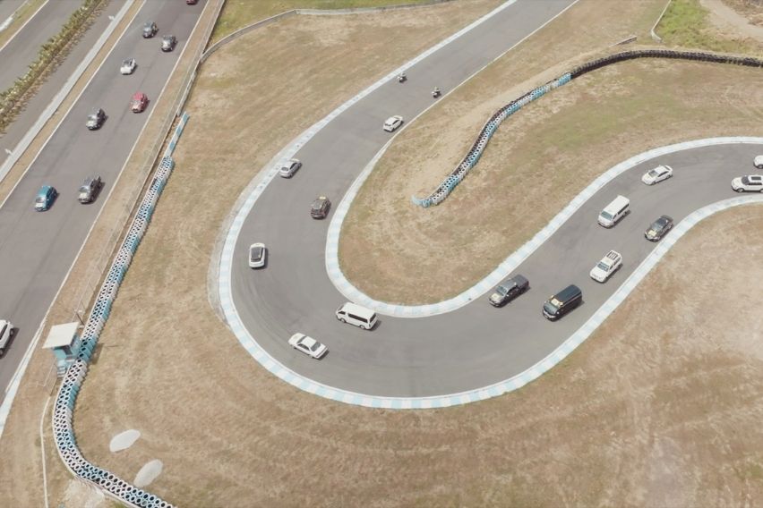 Clark International Speed 110-car caravan