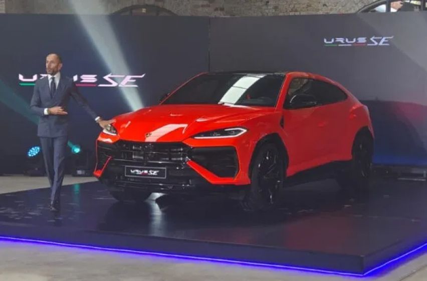 2024 Lamborghini Urus SE