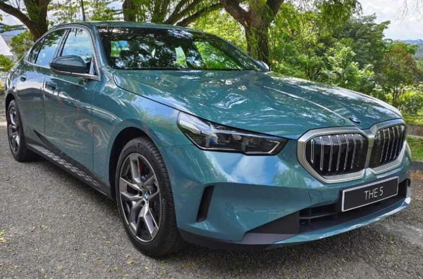 BMW Malaysia reveals price for new G60 520i - Yours for RM333k, 2.0-litreT Mild Hybrid 208hp/330Nm, Driving Assistant Plus Suite