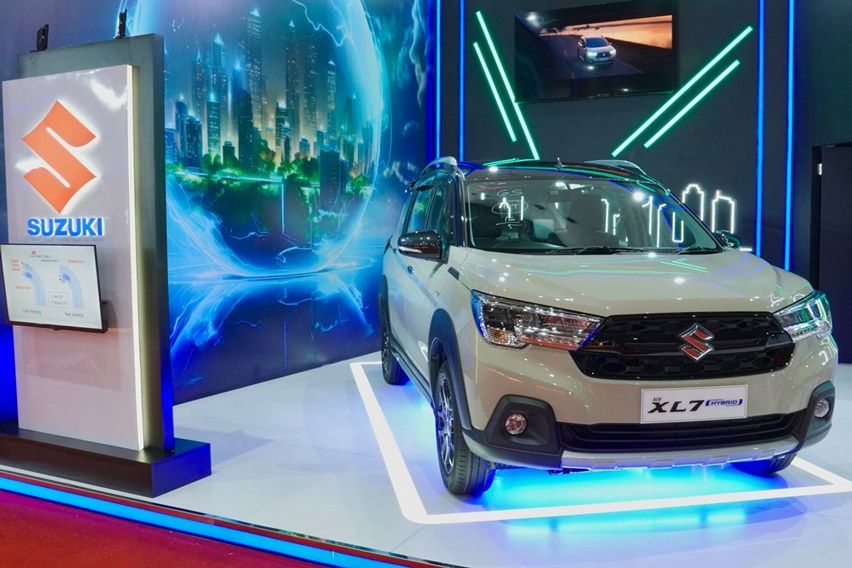 Suzuki New XL7 Hybrid