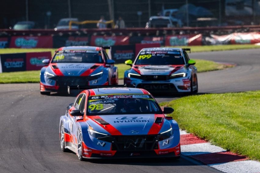 Hyundai Elantra N at mid-ohio 2024