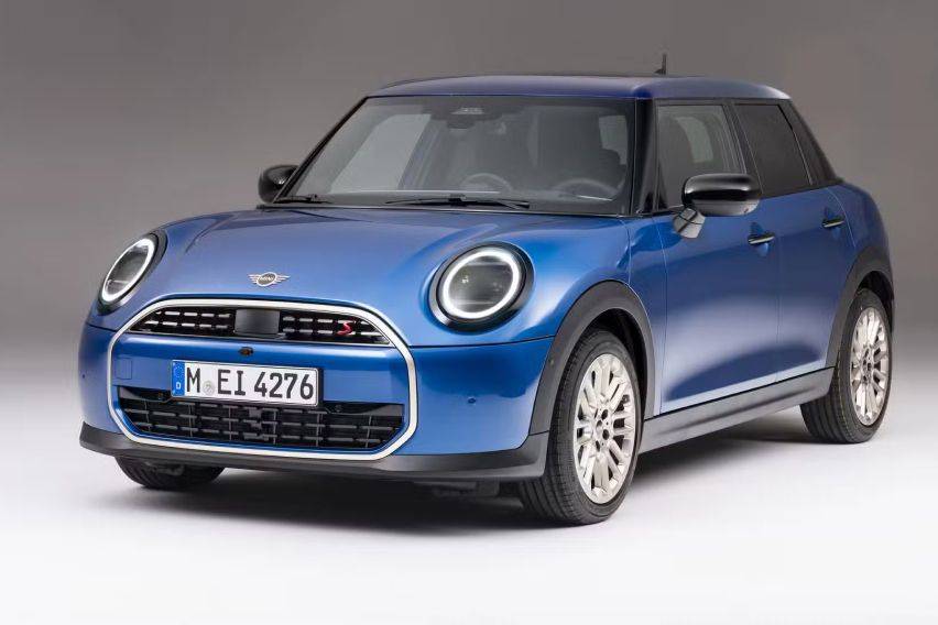 All-new 5-door Mini Cooper sees the light of day