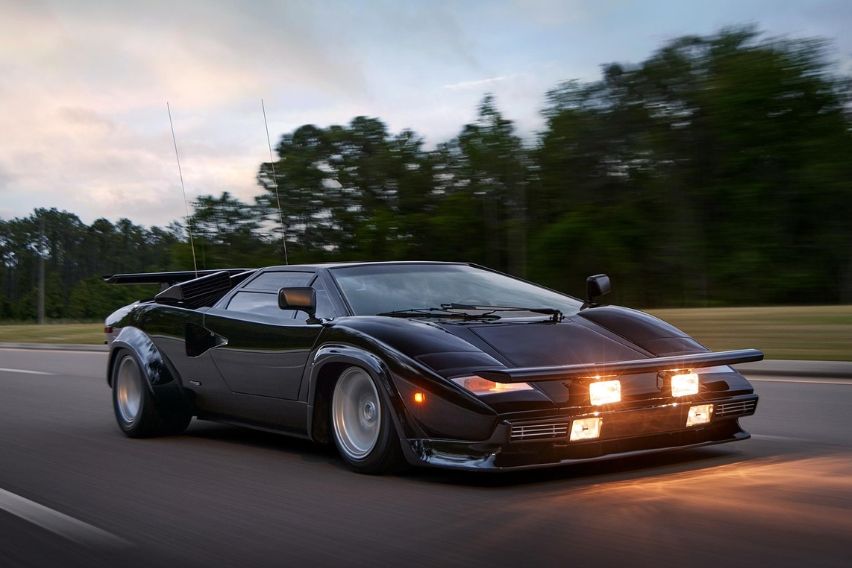 Lamborghini Countach LP 400 S